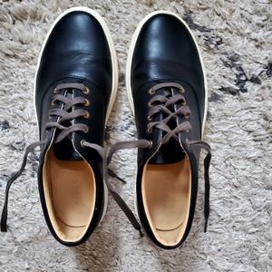 Black Nisolo Elayna Sneaker